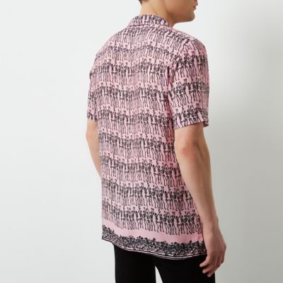 Pink skeleton print short sleeve shirt